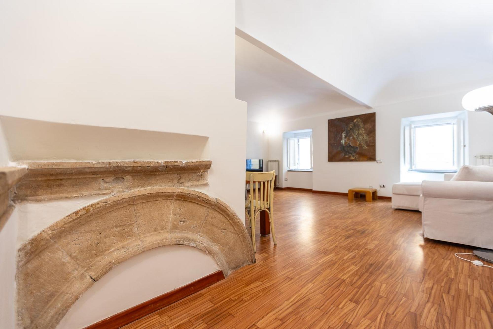 Appartamento Palazzo De Mochis By In *
